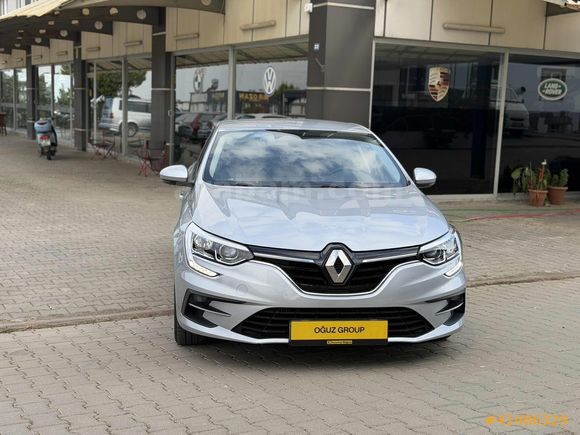 Oğuz Group'tan 2025 Hatasız Boyasız Düşük Km Megane