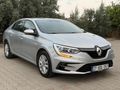 Oğuz Group'tan 2025 Hatasız Boyasız Düşük Km Megane