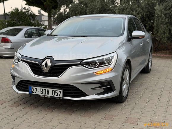 Oğuz Group'tan 2025 Hatasız Boyasız Düşük Km Megane