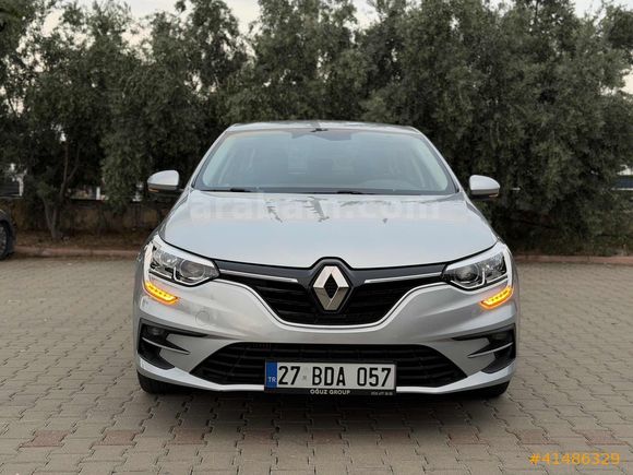 Oğuz Group'tan 2025 Hatasız Boyasız Düşük Km Megane