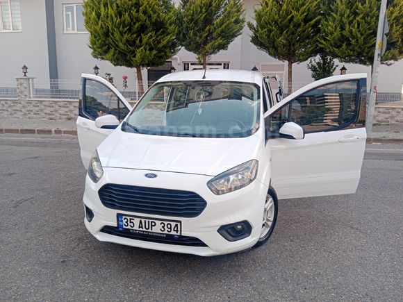 Sahibinden Ford Tourneo Courier 1.5 TDCi delux 2020 Model  148.200 km Beyaz