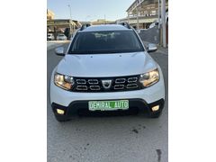 Demiral dan Dacia Duster 