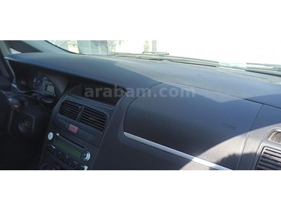 Sahibinden Fiat Linea 1.3 Multijet Active Plus 95 E5  2012 Model 2028 haziran vizeli
