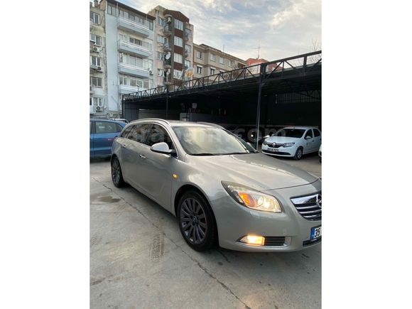 Sahibinden Opel Insignia 2.0 CDTI Cosmo Sports Tourer 2011 Model 