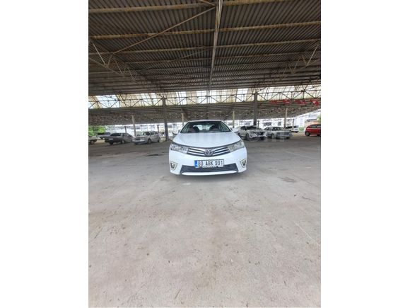 Sahibinden Toyota Corolla 1.6 Advance 2013 Model  263000 km Beyaz