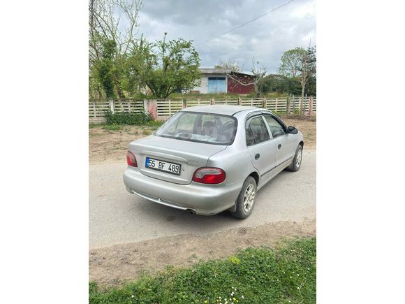  Hyundai Accent 1.5 GLS 1999 Model Samsun