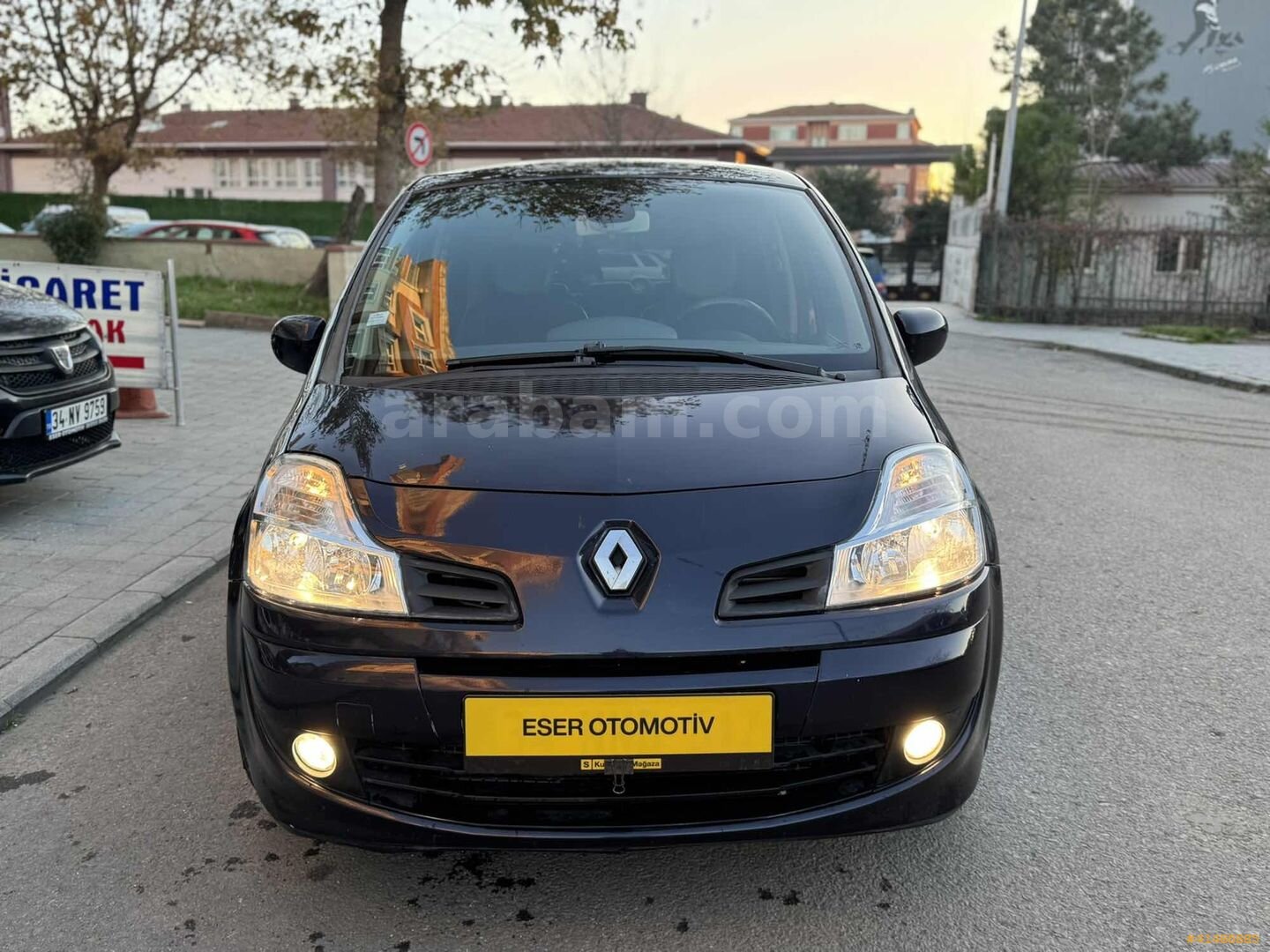 Galeriden Renault Modus 1.5 dCi Dynamique 2009 Model İstanbul 188.000 km Lacivert 4