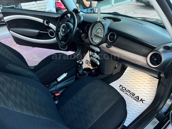 TOPRAK AUTO DAN I 2009 MODEL MAKYAJLI KASA MİNİ COOPER