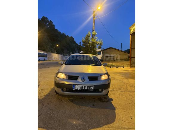 Sahibinden Renault Megane 1.5 dCi Dynamique 2005 Model 