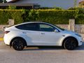 LUXE DRİVEDAN EAP'LI EMSALSİZ DÜŞÜK KM TESLA MODEL Y