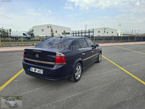 2004 MODEL VEKTRA. 1.6 COMFORT