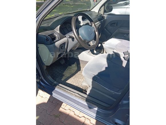Sahibinden Renault Clio 1.6 RXT 2000 Model