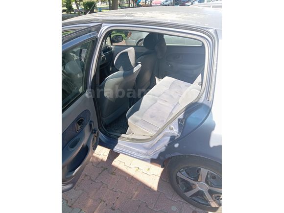 Sahibinden Renault Clio 1.6 RXT 2000 Model