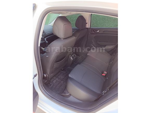 Sahibinden Renault Megane 1.3 TCe Touch 2025 Model