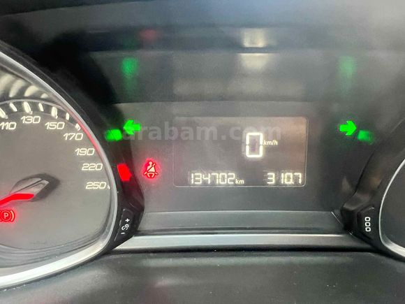 Galeriden Peugeot 308 1.2 VTi Access 2015 Model Ankara