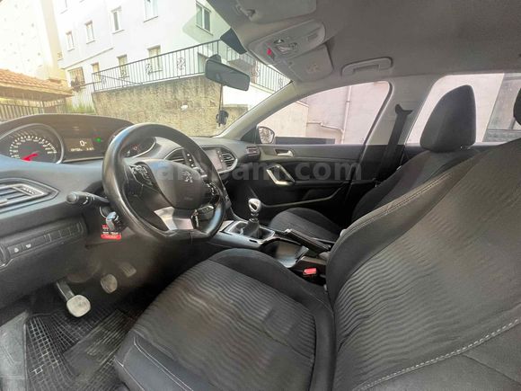 Galeriden Peugeot 308 1.2 VTi Access 2015 Model Ankara