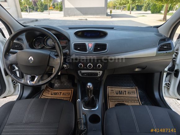ÜMİT AUTO/2015/RENAULT/FLUENCE/TOUCH/148 bin km