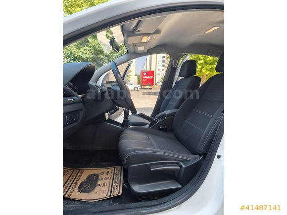 ÜMİT AUTO/2015/RENAULT/FLUENCE/TOUCH/148 bin km