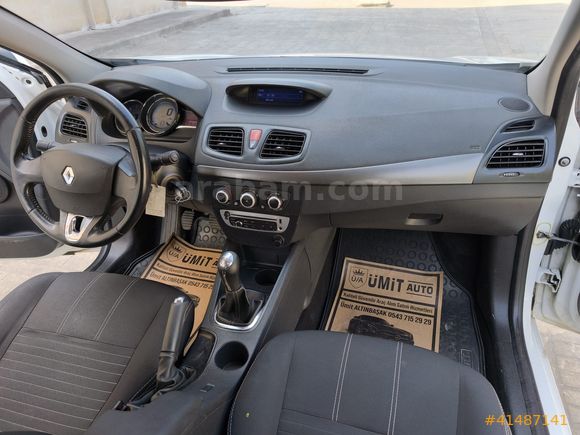 ÜMİT AUTO/2015/RENAULT/FLUENCE/TOUCH/148 bin km