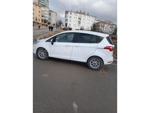 Sahibinden Ford B-Max 1.0 GTDi Titanium 2012 Model