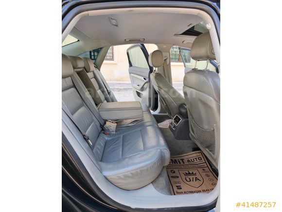 ÜMİT AUTO/2010/AUDİ/A6/SANRUOFF/OTOMATİK/