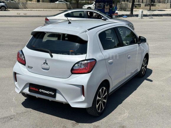 İLK ELDEN 9.600 KM DE HATASIZ MİTSUBİSHİ SPECA STAR OTOMATİK