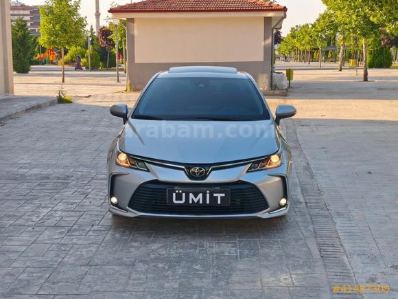 ÜMİT AUTO/2022/TOYOTA/COROLLA/OTOMATİK/56.BİN.KM/