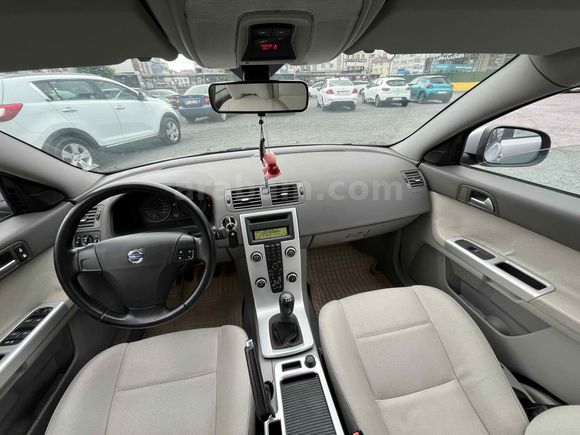 SUR OTO-2 2011 VOLVO S40 1.6 D2 DRİVE PAKET