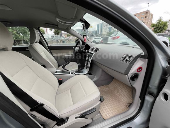 SUR OTO-2 2011 VOLVO S40 1.6 D2 DRİVE PAKET