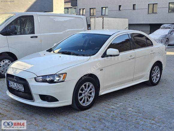ASKALE'DEN 2010 MİTSUBİSHİ LANCER 1.5 OTOMATİK İNVİTE BAKIMLI