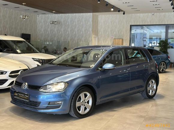MERCAN PREMIUM CARS HATASIZ BOYASIZ 1.6 TDI COMFORTLİNE MAVİ