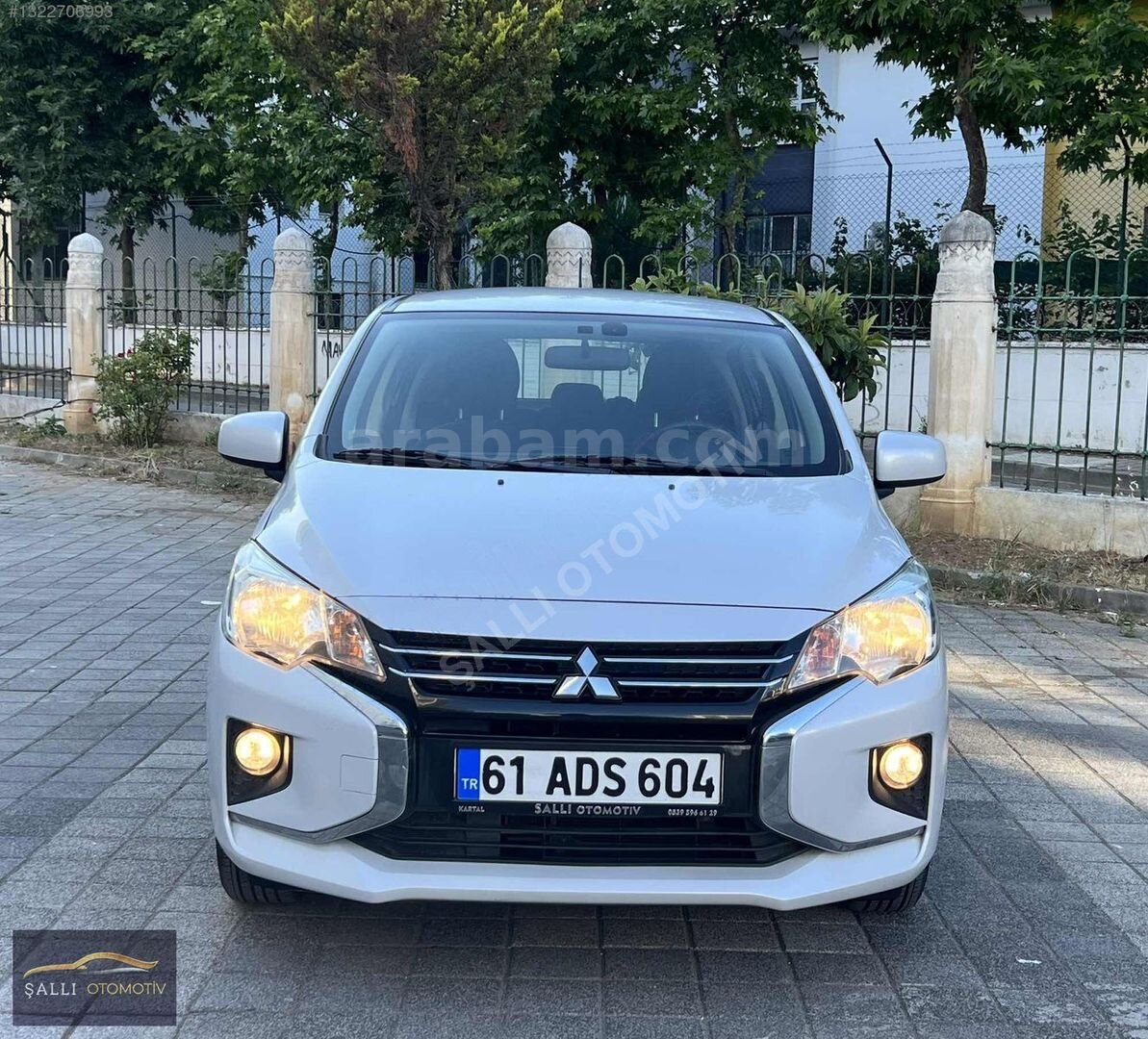 Galeriden Mitsubishi Space Star 1.2 Intense 2021 Model İstanbul 110.000 km Beyaz 5