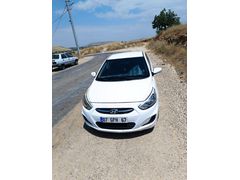 Sahibinden Hyundai Accent Blue 1.6 CRDI Mode 2015 Model