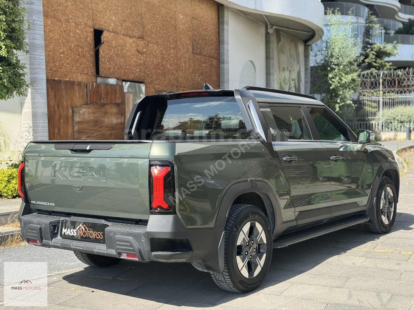 Galeriden KGM SsangYong Musso 3.2 2025 Model İstanbul 11.000 km Yeşil 3