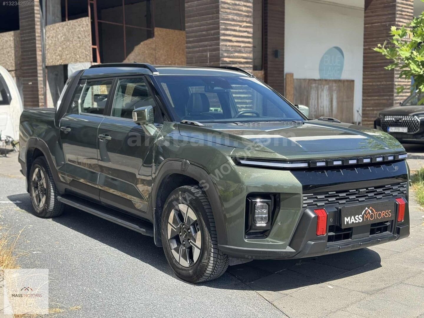 Galeriden KGM SsangYong Musso 3.2 2025 Model İstanbul 11.000 km Yeşil 1