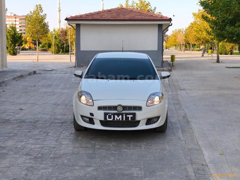 Galeriden Fiat Bravo 1.6 Mjet Dynamic Plus 2012 Model Gaziantep 135.000 km Beyaz