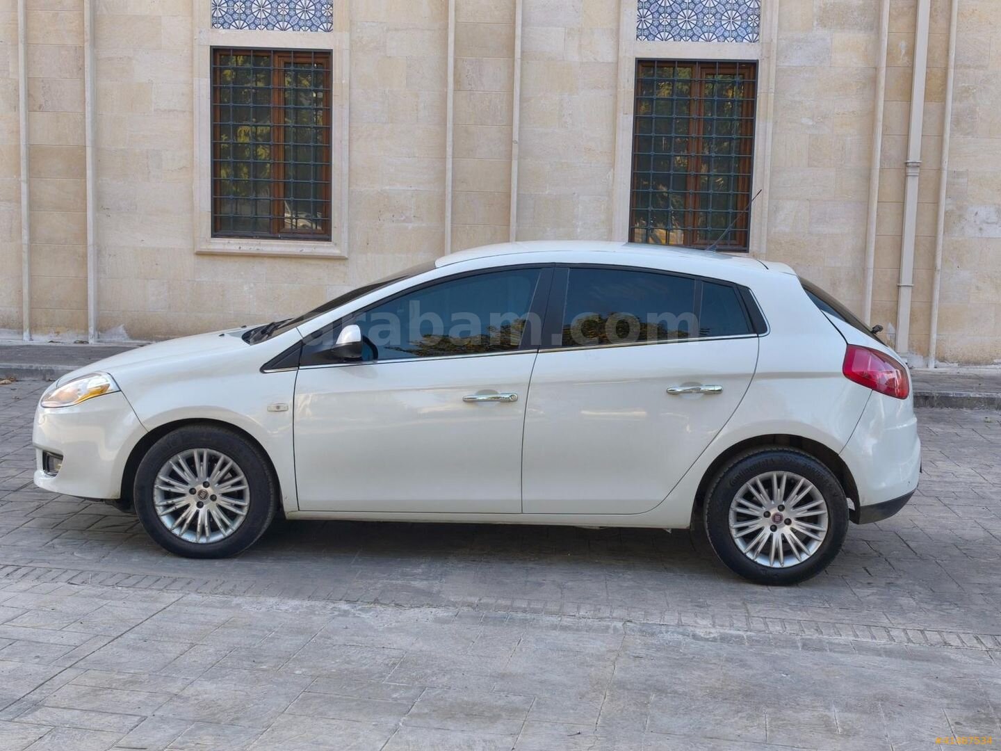 Galeriden Fiat Bravo 1.6 Mjet Dynamic Plus 2012 Model Gaziantep 135.000 km Beyaz 7