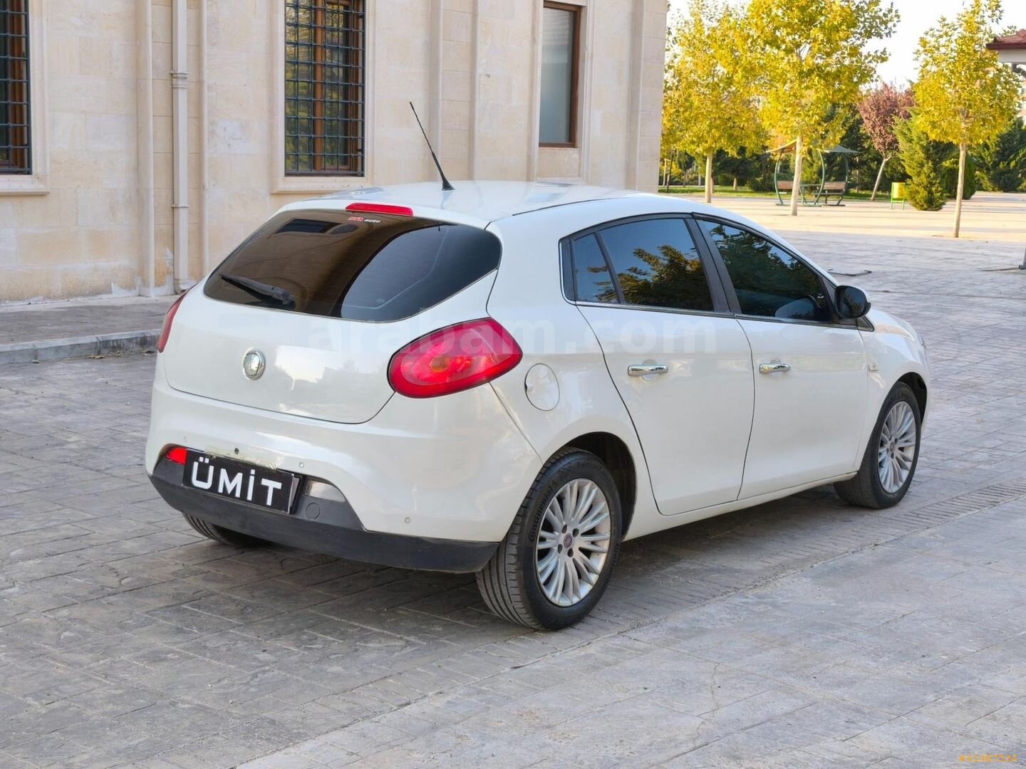 Galeriden Fiat Bravo 1.6 Mjet Dynamic Plus 2012 Model Gaziantep 135.000 km Beyaz 5