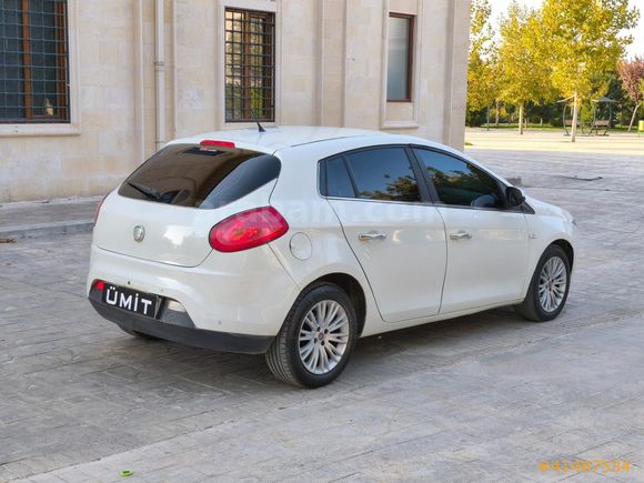 ÜMİT AUTO/2012/BRAVO/OTOMATİK/DİJİTAL KLİMA/ANDROİD MULTİMEDİA/