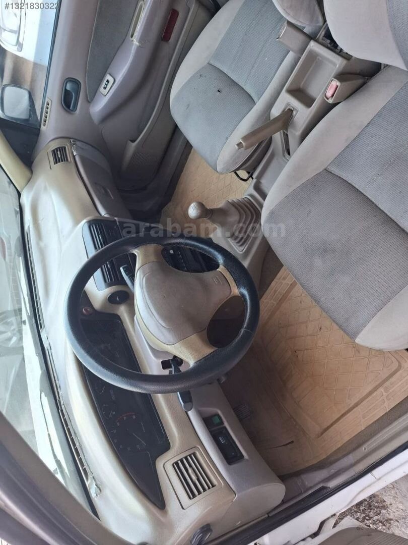 Galeriden Kia Sephia 1.5 GTX 1994 Model Mardin 250.000 km Beyaz 7