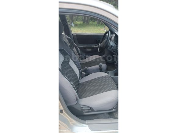 Sahibinden Hyundai Accent 1.3 LX HD 2000 Model