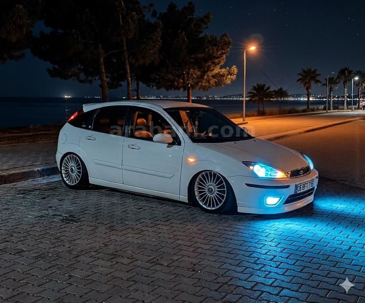 Sahibinden Ford Focus 1.6 Ghia 2004 Model Adana 316.000 km Beyaz