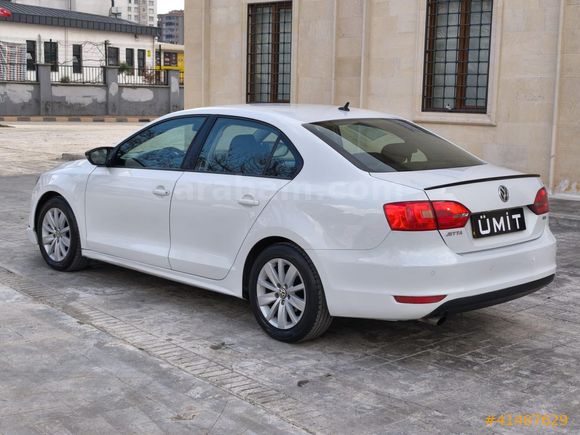 UMİT AUTO/2014/VW/JETTA/OTOMATİK/TRENDLİNE/ANDROİND EKRAN/