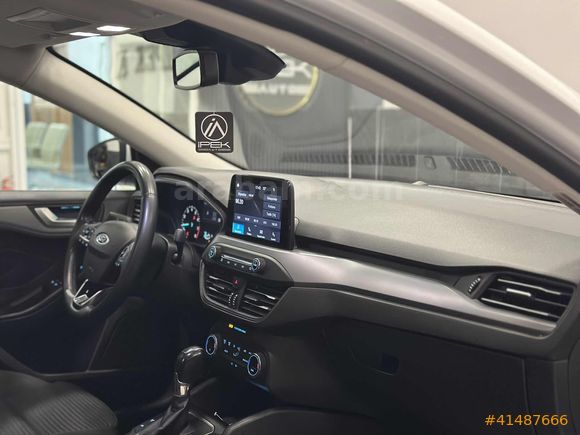 İPEK AUTO / Focus1.5 Ti-VCT Titanium TAMAMINA KREDİLİ