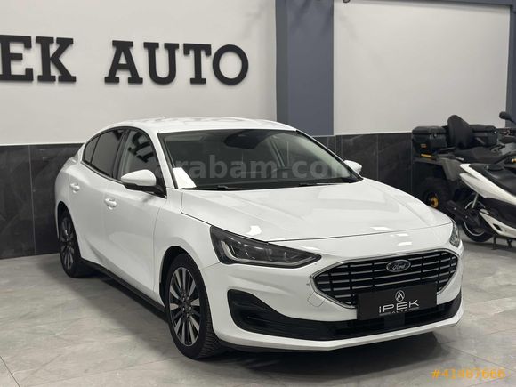 İPEK AUTO / Focus1.5 Ti-VCT Titanium TAMAMINA KREDİLİ