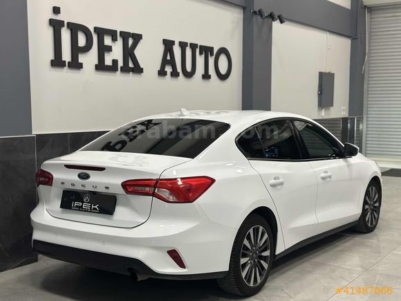 İPEK AUTO / Focus1.5 Ti-VCT Titanium TAMAMINA KREDİLİ