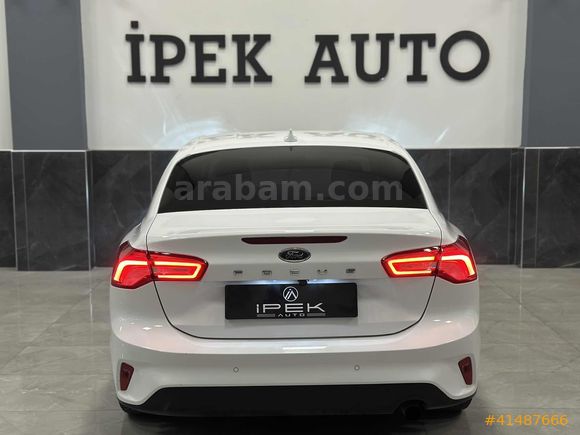 İPEK AUTO / Focus1.5 Ti-VCT Titanium TAMAMINA KREDİLİ