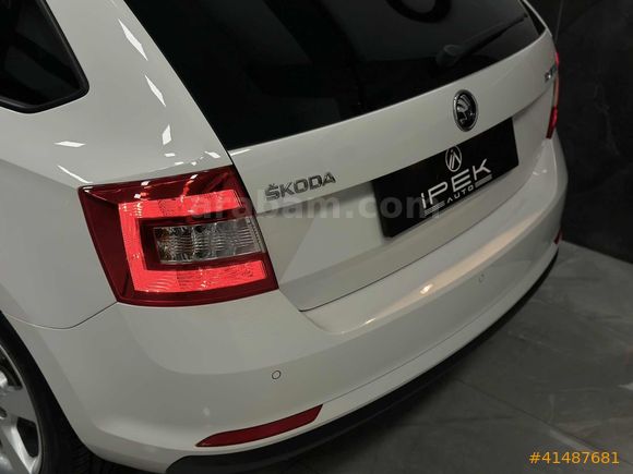 İPEK AUTO / Rapid Spaceback 1.4 TDI GreenTec Style DSG /113.000