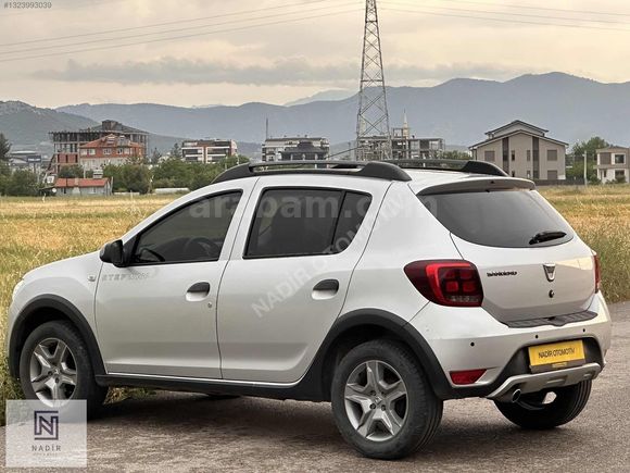 HATASIZ 2017 DACIA SANDERO STEPWAY 0.9 TCE 94 BİN KM