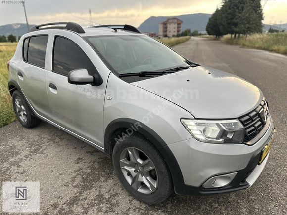 HATASIZ 2017 DACIA SANDERO STEPWAY 0.9 TCE 94 BİN KM